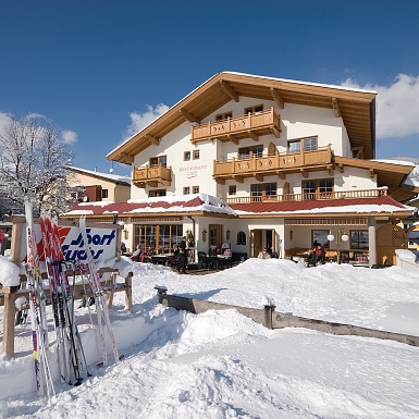 Hotelterrasse im Winter